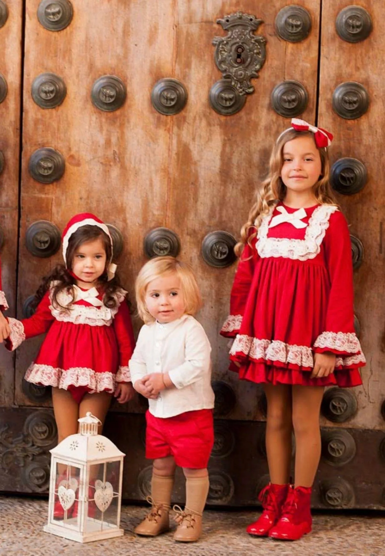 CLEARANCE SALE - Debesos AW23 - Girls Red & Cream Lace Design Dress