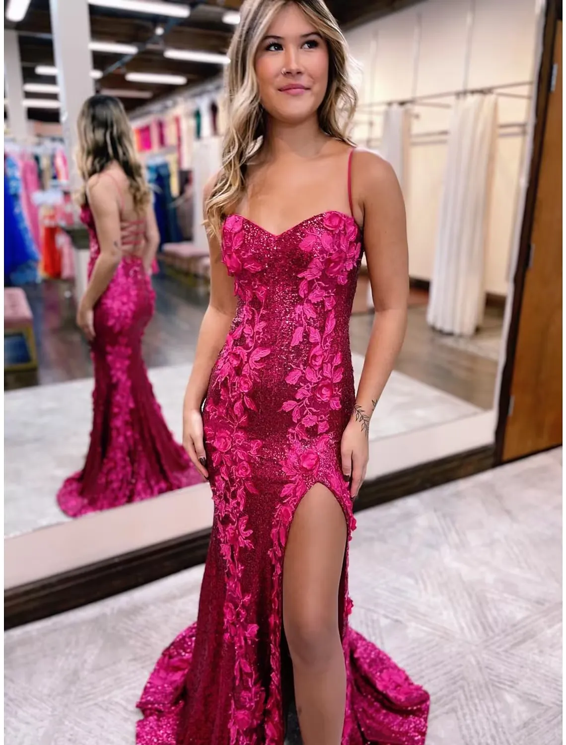 Luolandi Mermaid / Trumpet Long Evening Gown Sexy Dress Formal Sweep / Brush Train Sleeveless Spaghetti Strap Sequined Backless with Sequin Appliques