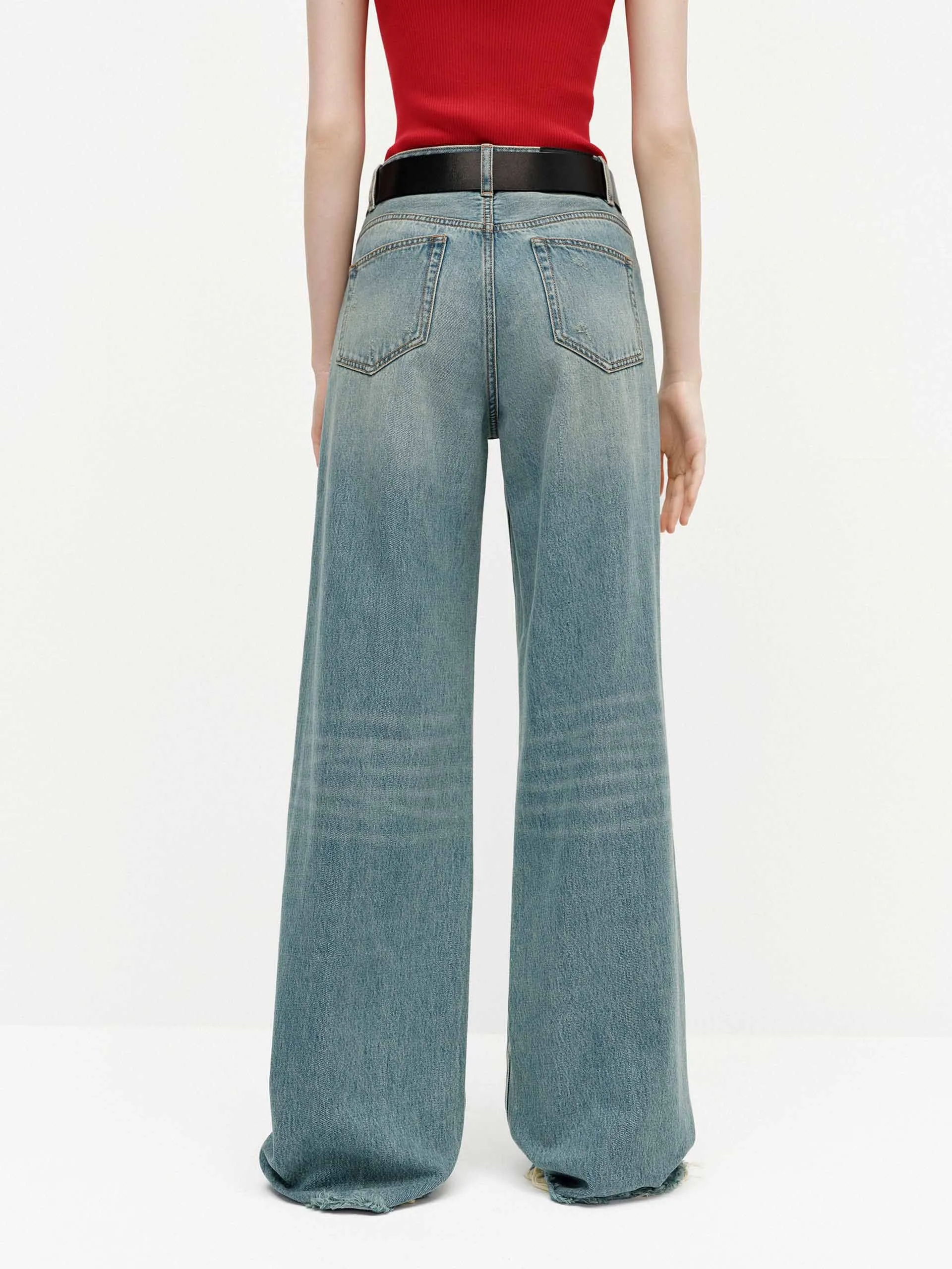 Relaxed Distressed Jeans