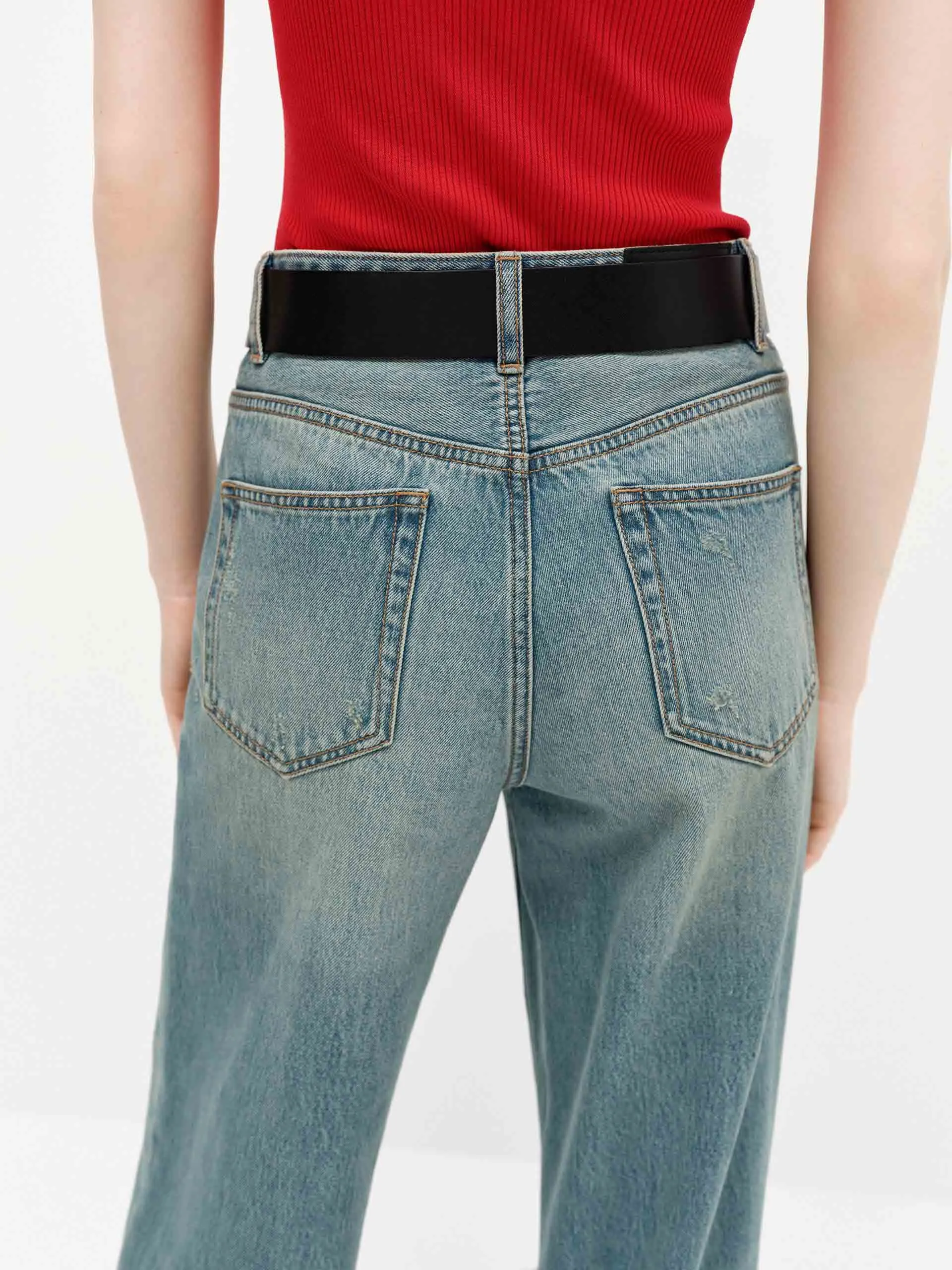 Relaxed Distressed Jeans