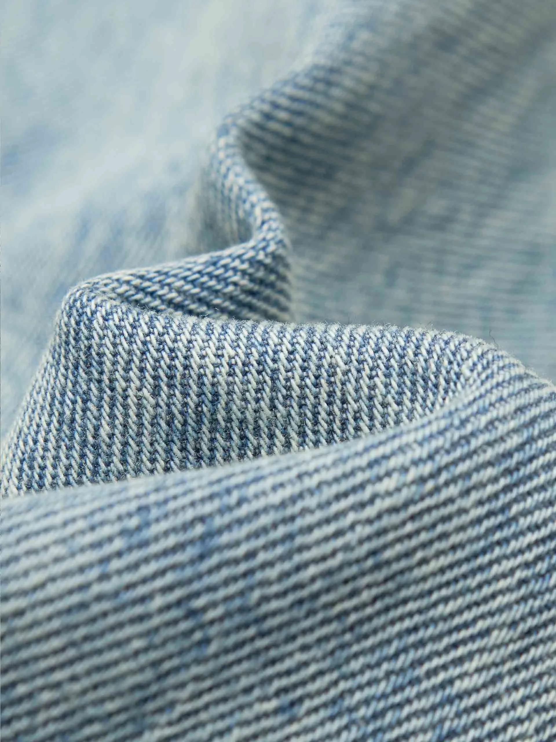 Relaxed Distressed Jeans
