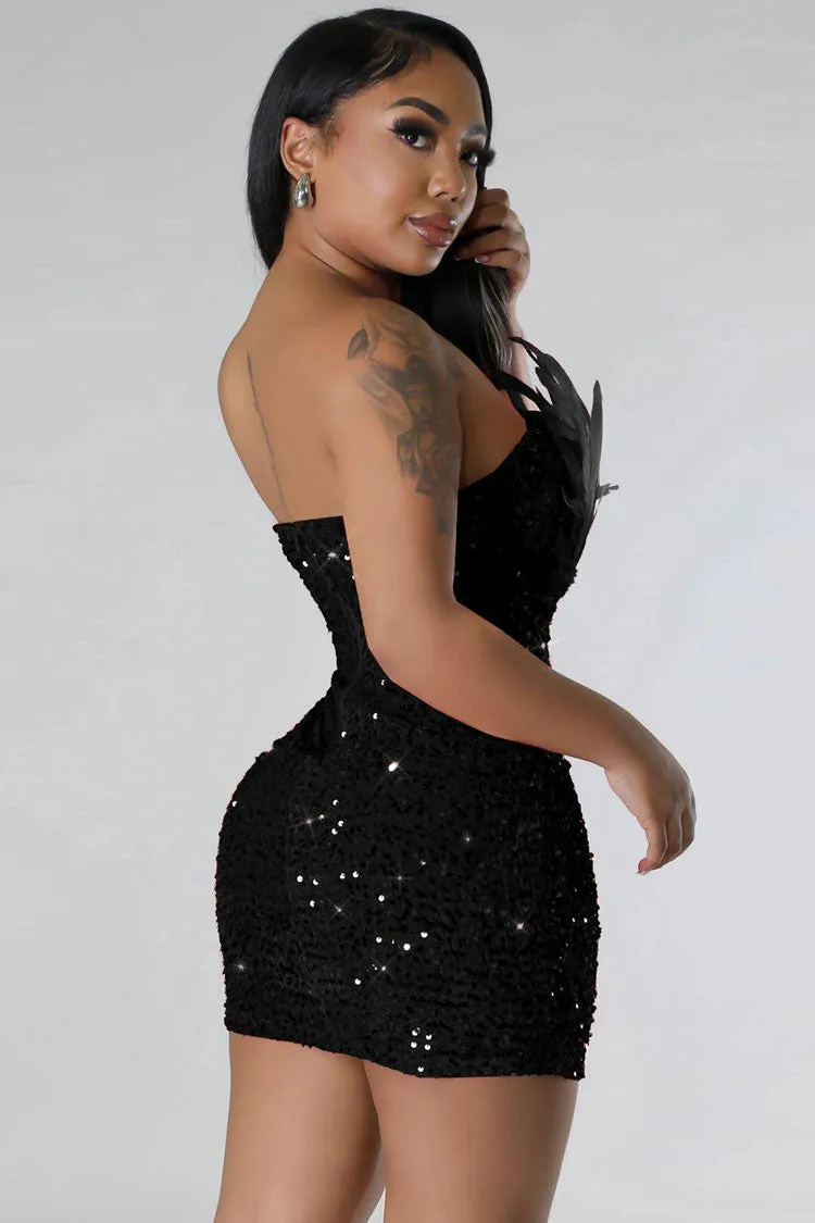 Sexy Feather Trim Strapless Bodycon Velvet Sequin Party Mini Dress - Black